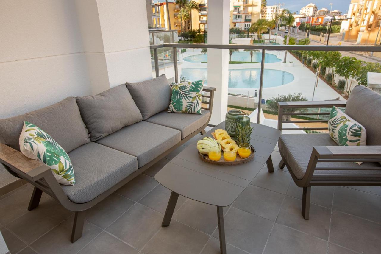 Sunny Apartment In Denia With Outdoor Swimming Pool And Garage Parking Place Included, 300M From The Sandy Beach Exteriör bild