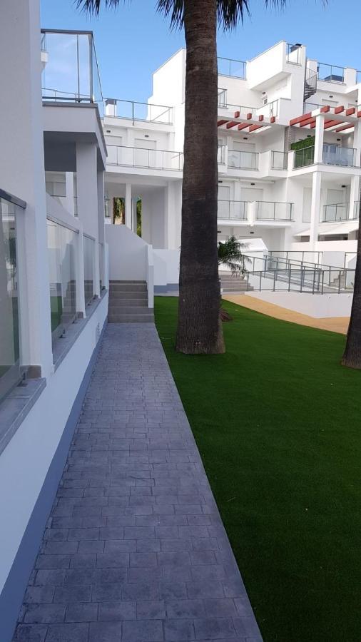 Sunny Apartment In Denia With Outdoor Swimming Pool And Garage Parking Place Included, 300M From The Sandy Beach Exteriör bild